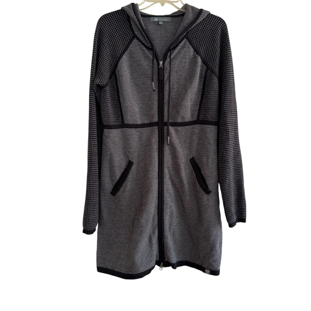 Title Nine Gray Dark Hooded Cardigan Sweater Full Zip Knit Layering Athletic M